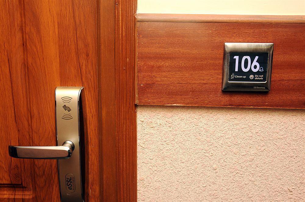 Itsy Hotels Elmas Golden Key Bangalore Eksteriør billede