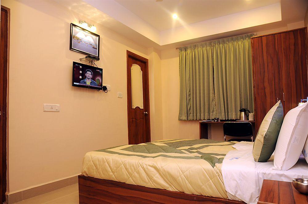 Itsy Hotels Elmas Golden Key Bangalore Eksteriør billede