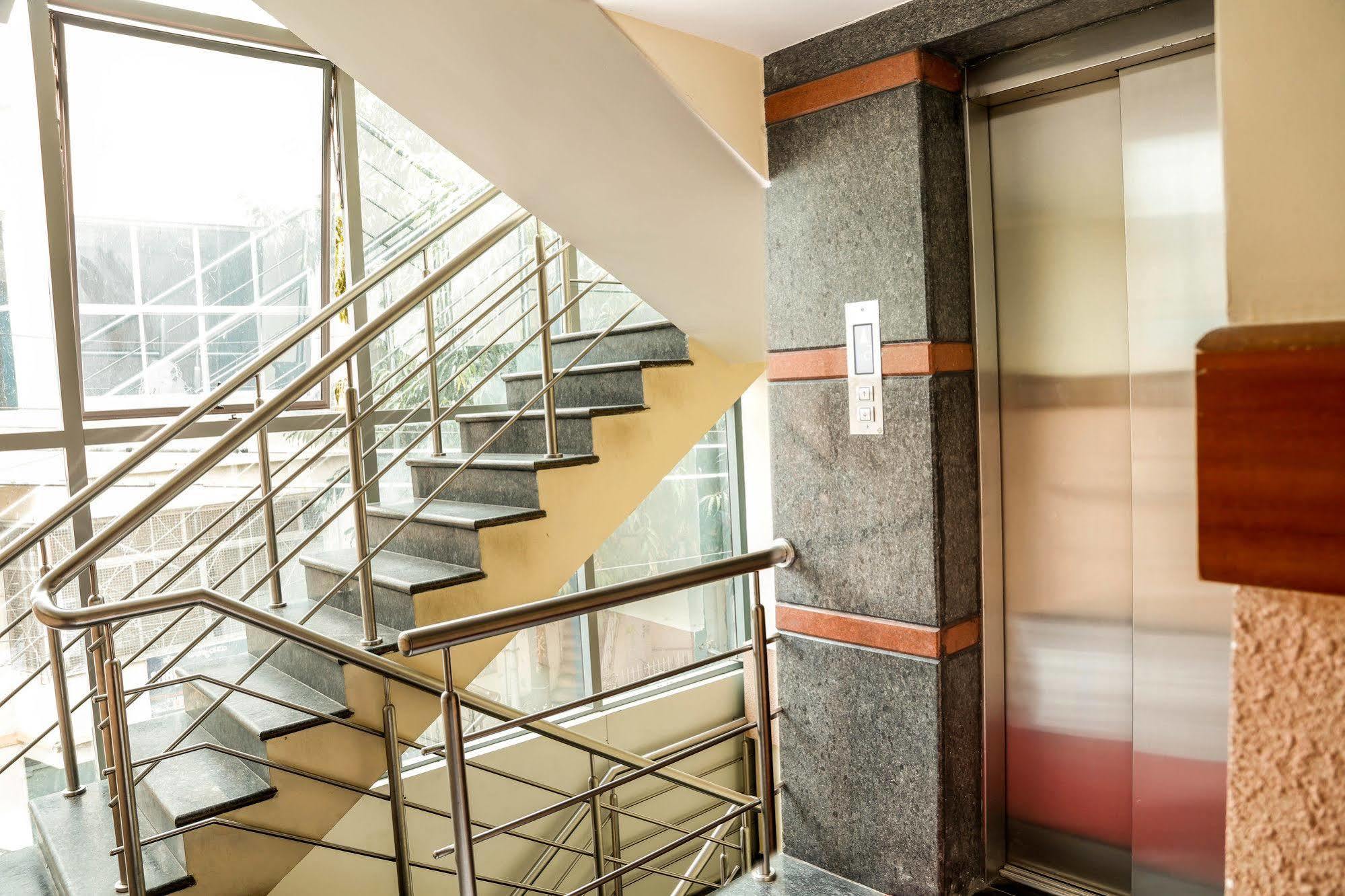 Itsy Hotels Elmas Golden Key Bangalore Eksteriør billede